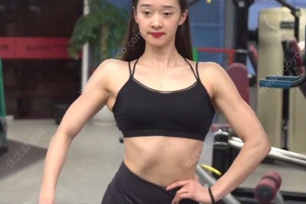 95后女生一身肌肉，女生健身要注意什么？(2)