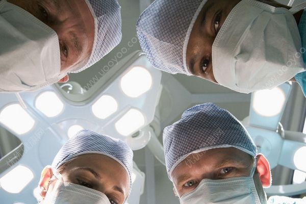 手术刀断在肚子里，医院：因为病人骨头较硬(2)